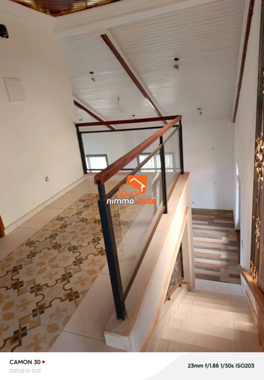 duplex nouvellement construit jamais habite à vendre à nkozoa