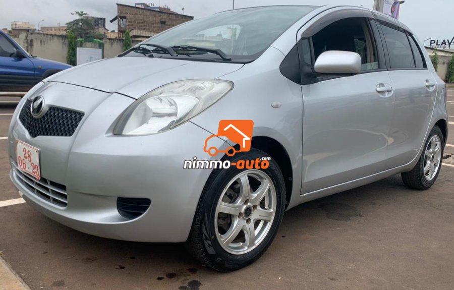 Toyota yaris vitz