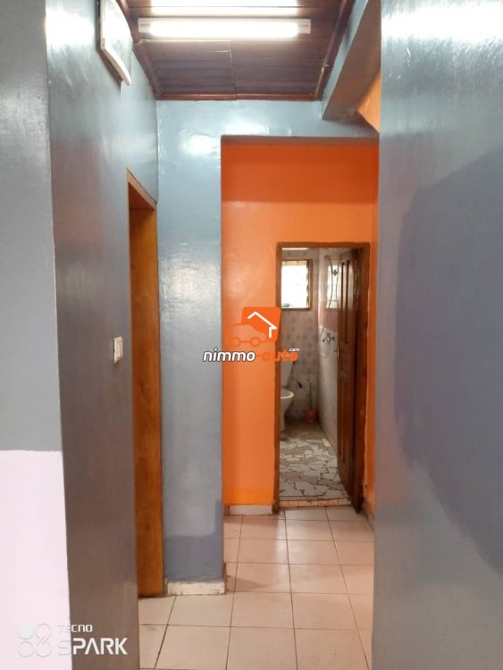 Studio à louer à Akwa nord