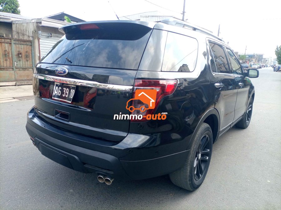 Ford Explorer Sport version 2012-prix cadeau