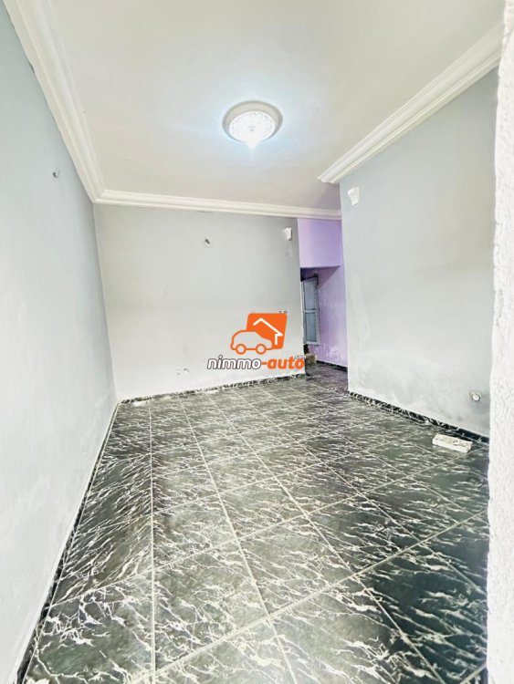 studios moderne standing a louer pas de moto