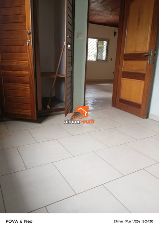 appartement 2 chambres A LOUER A SYMBOCK