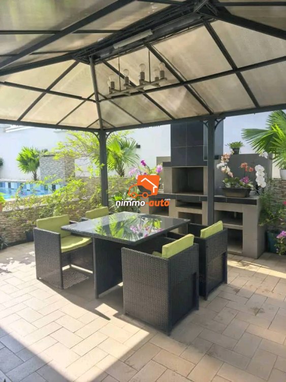 duplex de luxe à vendre à bastos