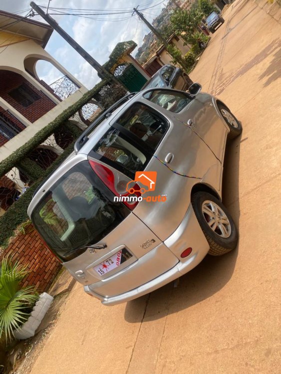 toyota yaris verso à vendre