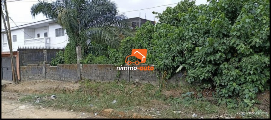 Terrain à vendre à Beedi