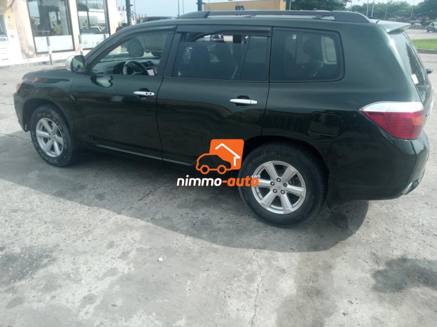 voiture toyota highlander