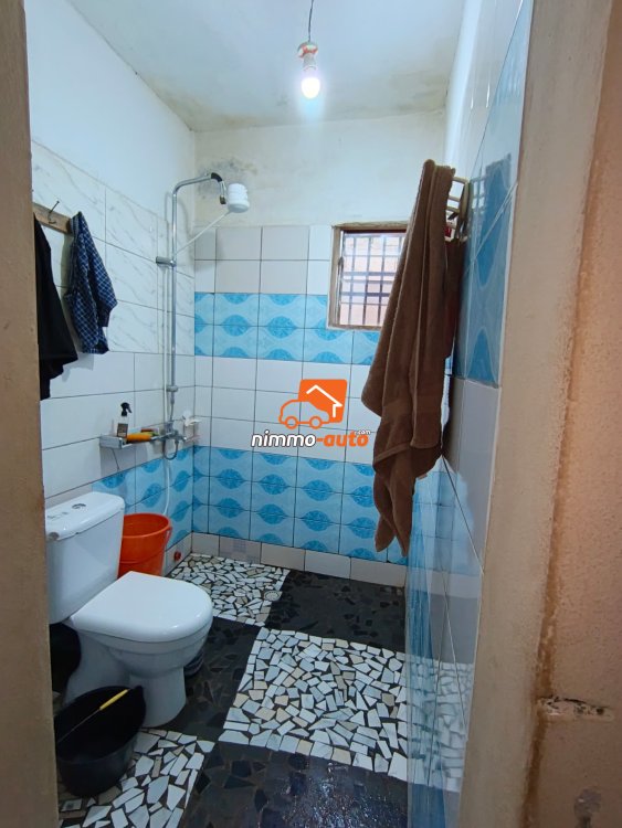 maison inachevée à vendre à nkolfoulou