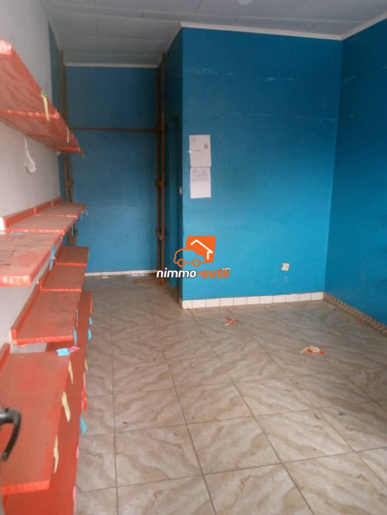 Bureau à louer à Ange rafael