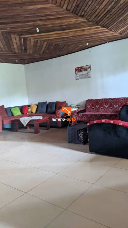 Villa à vendre à Toutouli (Odza borne 10)