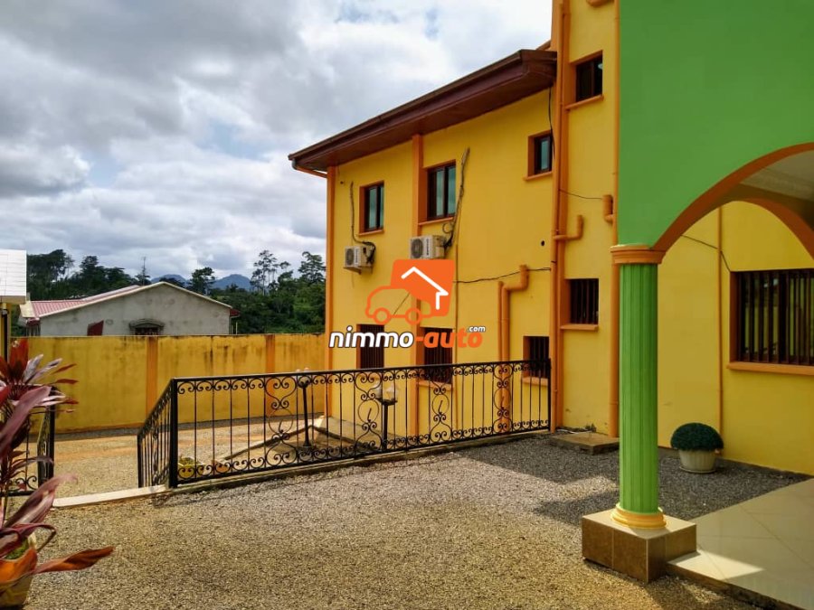 Hôtel à vendre à mbankomo