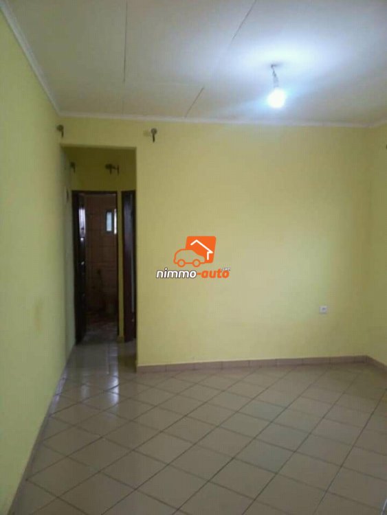 Studio moderne a louer à nsam sofavin