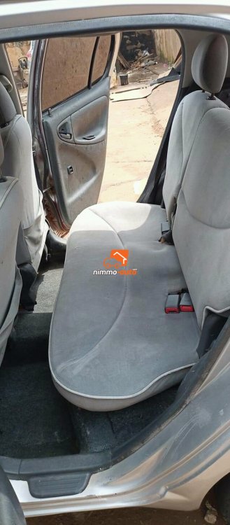 Toyota yaris automatique 2003