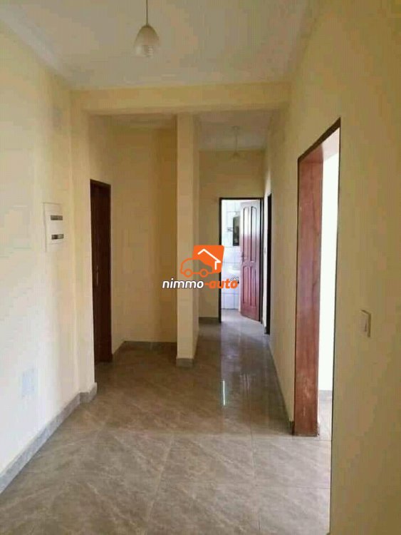 Appartement à louer à mendong