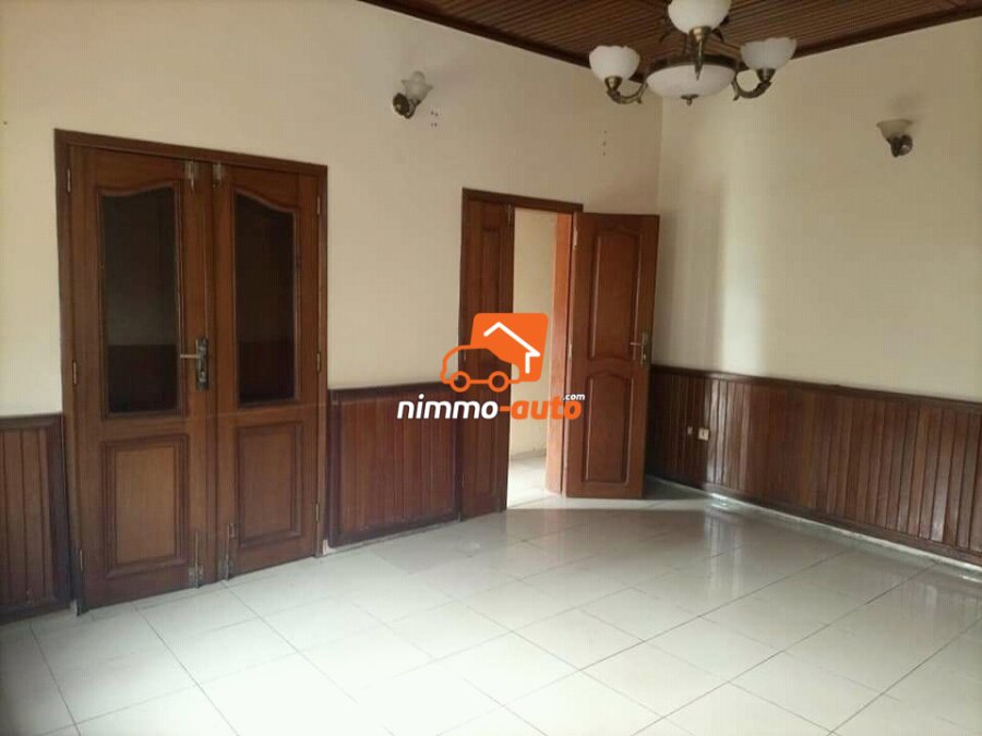 Appartement moderne hyper chic et spacieux a nsam