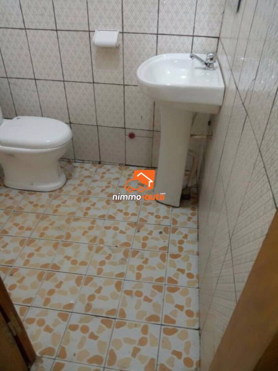 Appartement moderne a louer a oyomabang