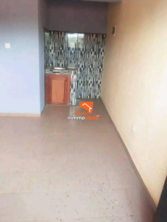 Chambre a louer a ekoumdoum