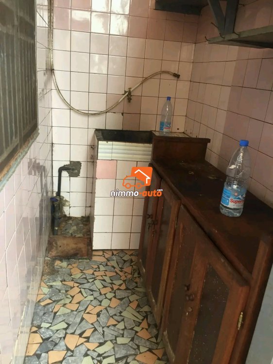 Studio a louer a essos