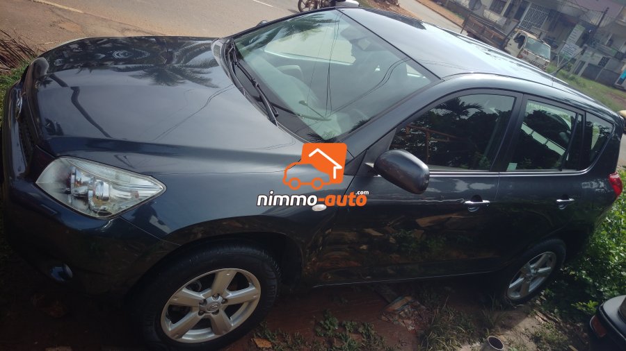 Toyota rav4 2008 (T&Y)