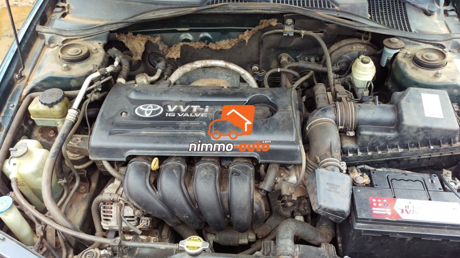 Avensis 2002
