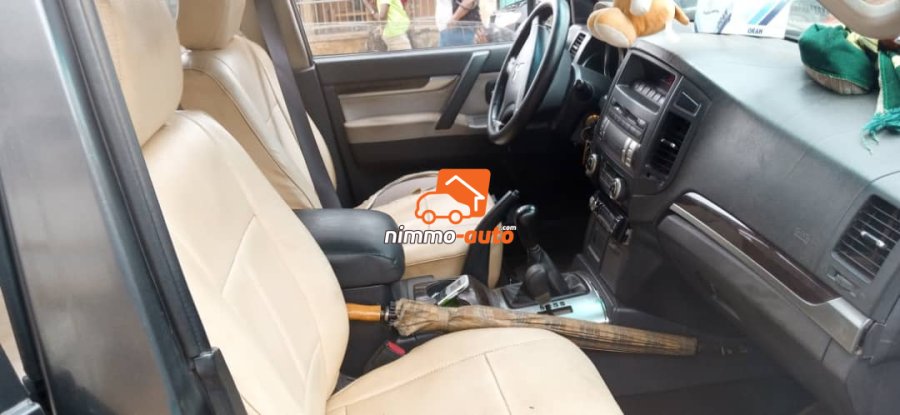 Mitsubishi Pajero 2010