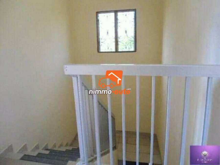 Duplex à vendre Ekoumdoum
