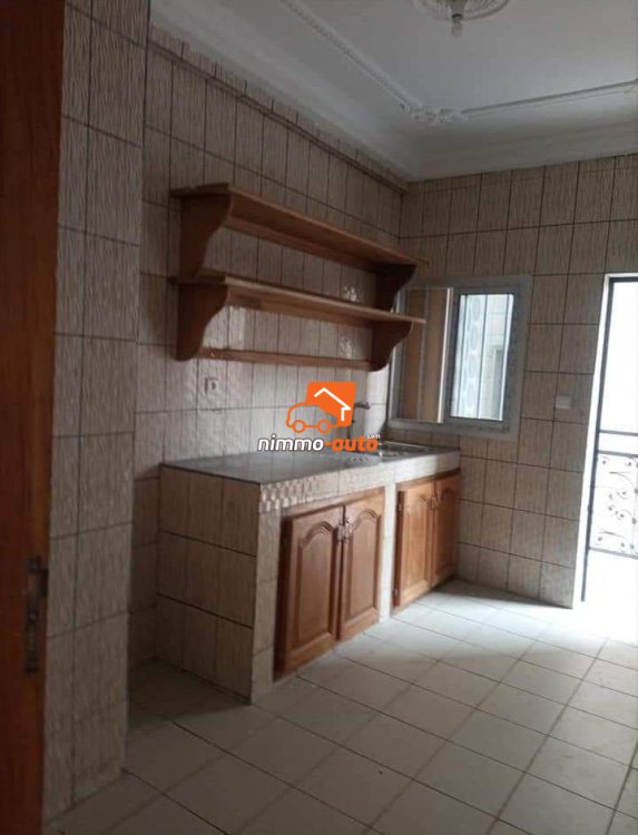 Appartement à louer à Makepe