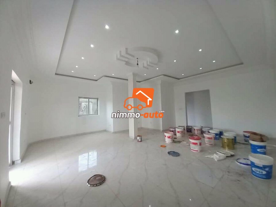 Appartement moderne nouvellement construit a louer a odza borne 10
