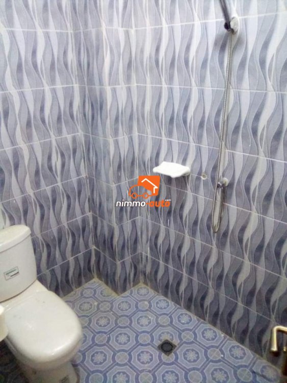 Appartement moderne a louer derrière petit marché odza