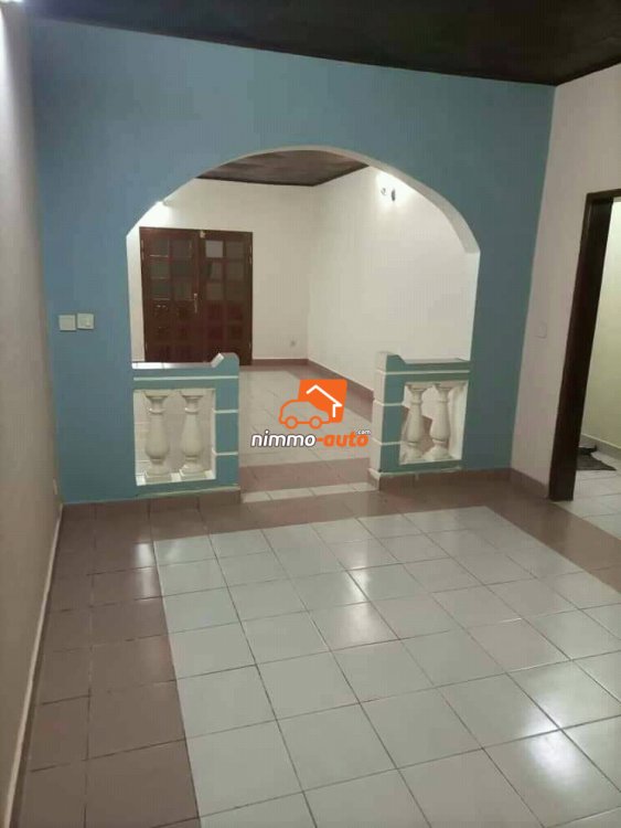 Villa individuelle a louer au rond point damas