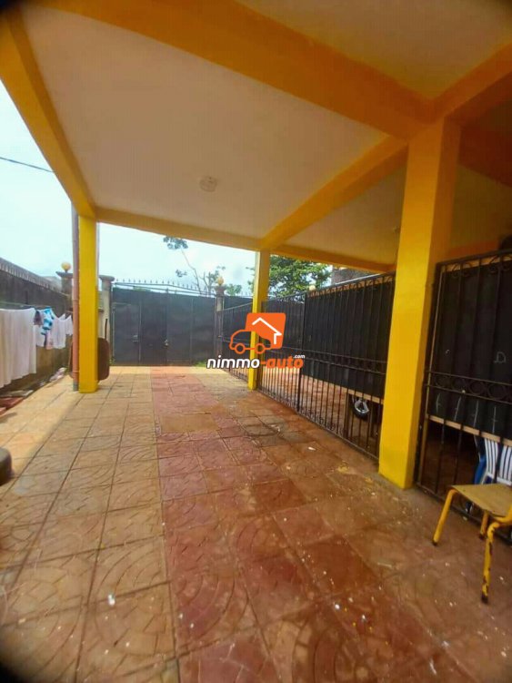 Des appartements modernes nouvellements construit a odza borne 10