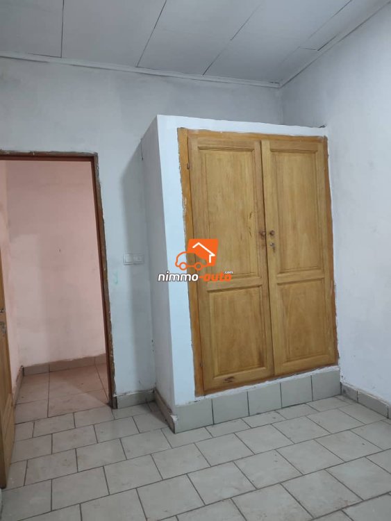 Studio moderne nouvellement construit au rond point damas