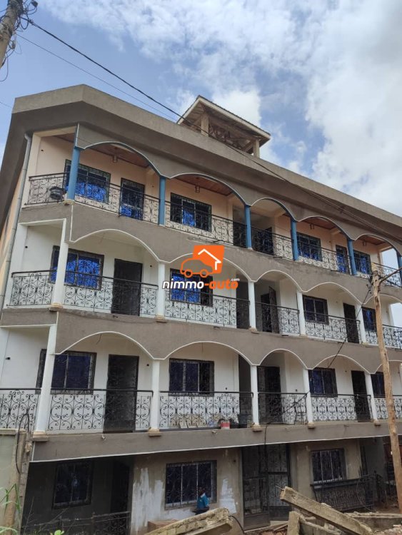 Studio moderne nouvellement construit au rond point damas