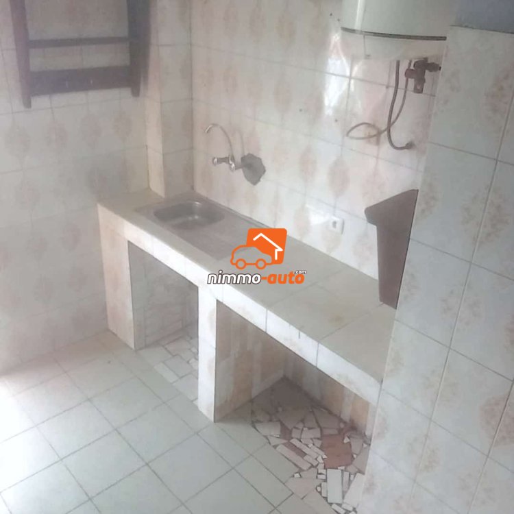 Appartement moderne a louer a bastos