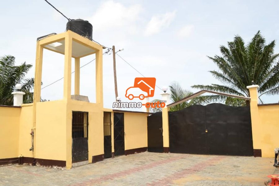 Villa meublée à louer à Kribi (DOMBE)