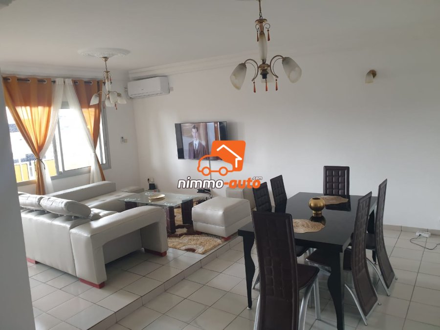 Appartement meublé à louer à Douala (Bonamoussadi)