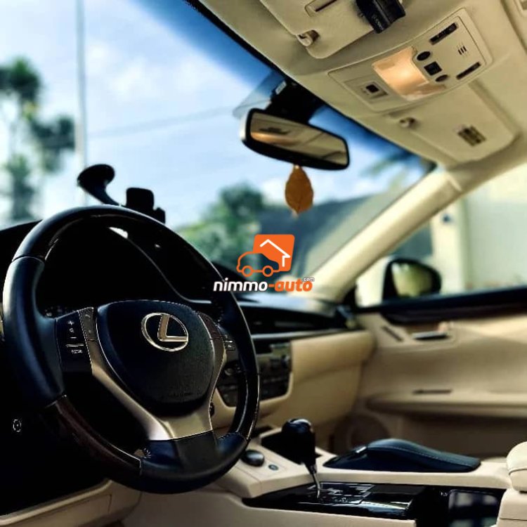 Véhicule à louer à Douala