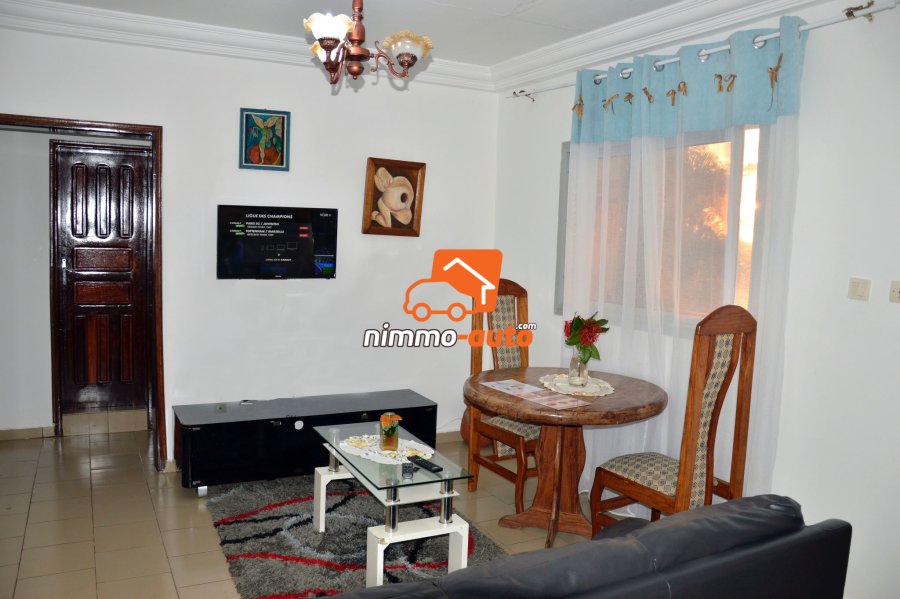 Appartement meublé avec piscine à Kribi (Ebouye)