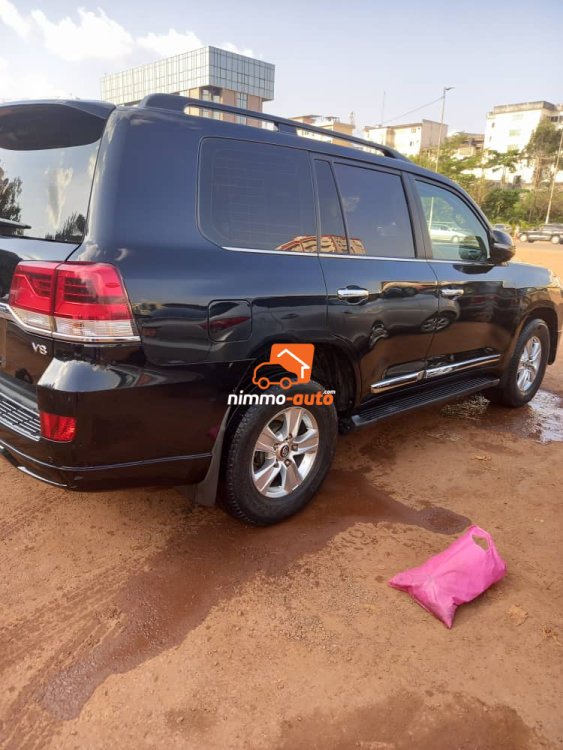 Prado Landcruiser Vx V8 à louer