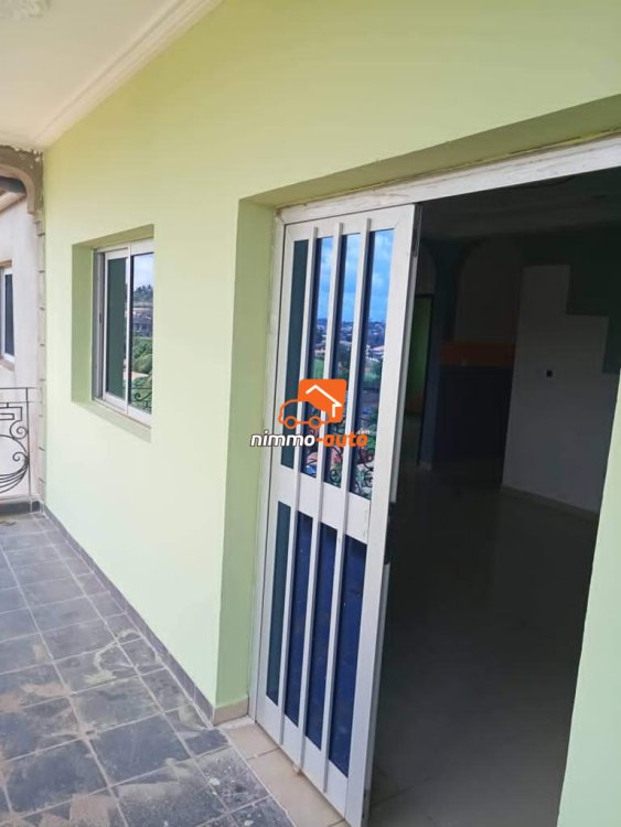 Immeuble à vendre à Ahala