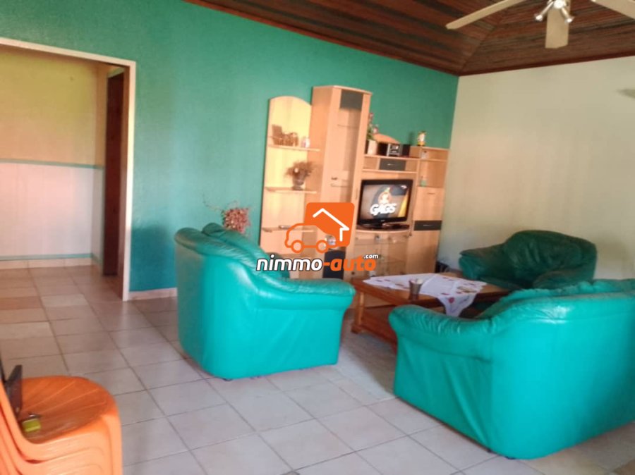 studio meublé à louer à Kribi au quartier Mahalet