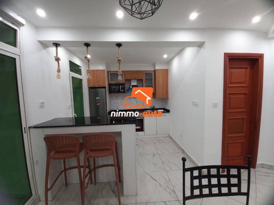 Appartement meublé de luxe à louer à bastos