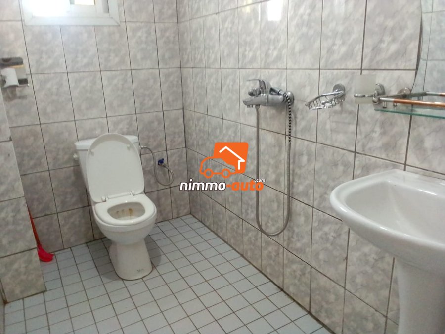 Appartement meublé à Douala Logbessou