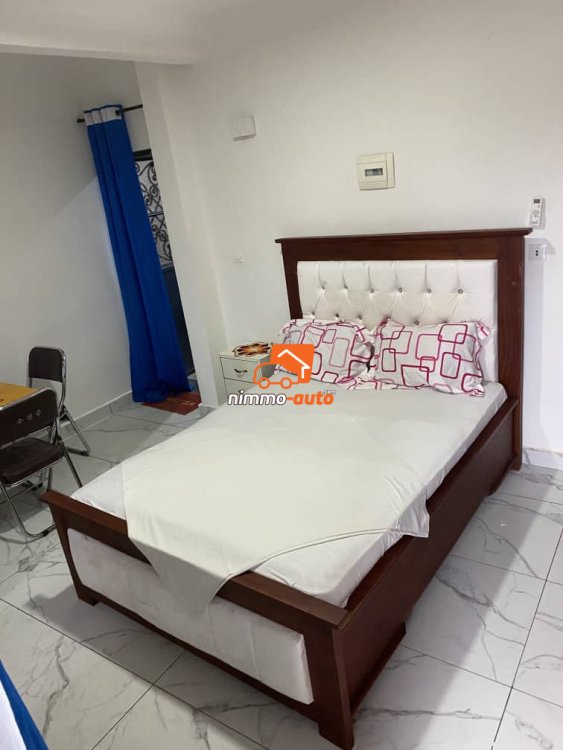 Chambre meublée avec cuisine à louer à Douala Ange Raphaël