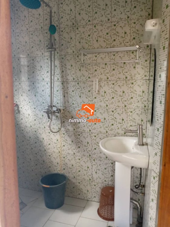 Studio meublé à louer à Talla Kribi