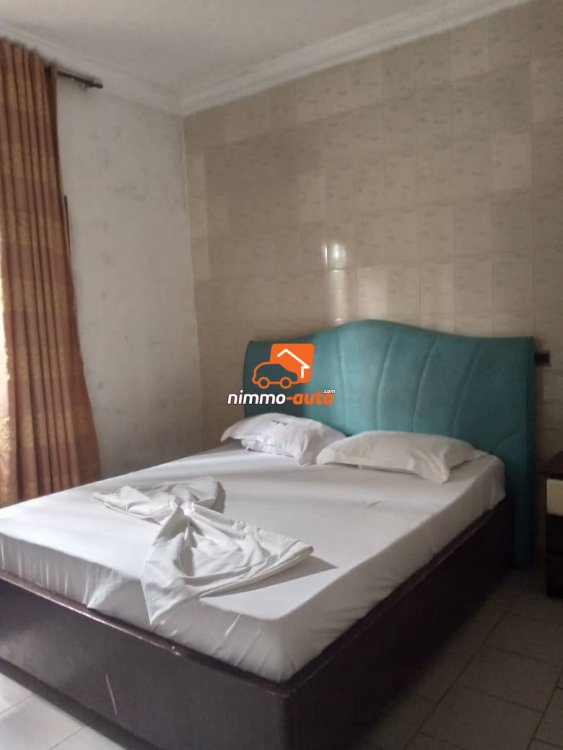 Joli appartement meublé à louer à Kribi Ngoye