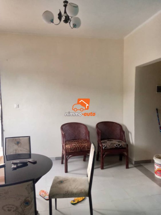 Joli studio meublé à louer à Kribi Nkolbiteng