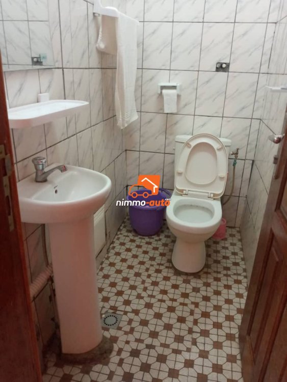 Beau Studio meublé situé à MPangou Kribi