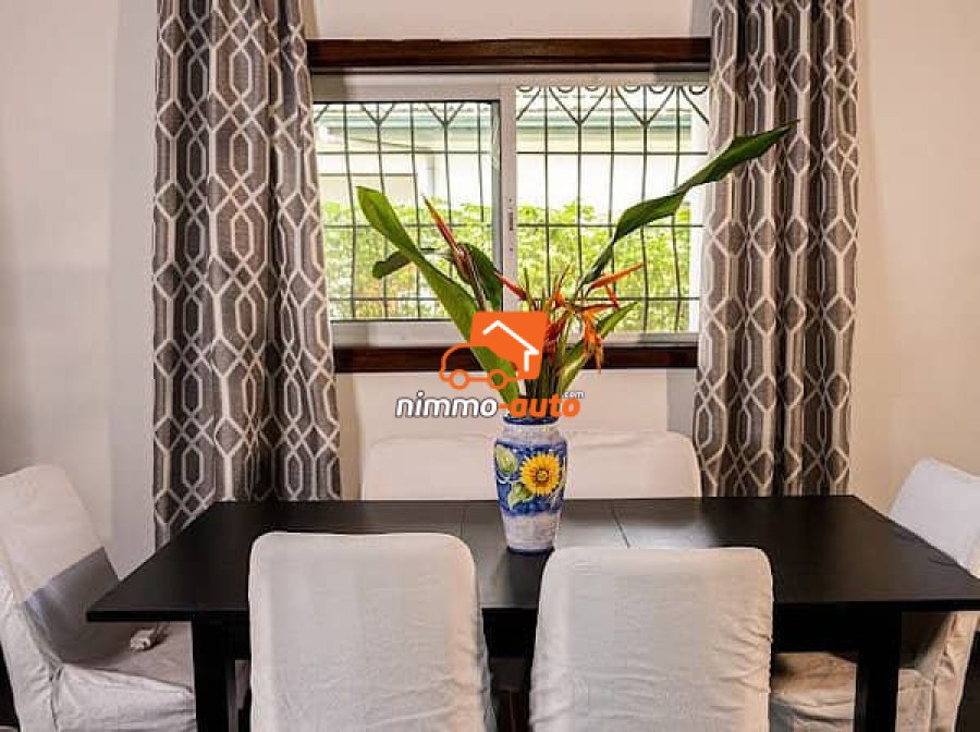 Magnifique suite à louer à Kribi Ebome en bordure de plage et de piscine