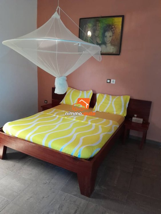 Magnifique chambre meublée à louer à Kribi