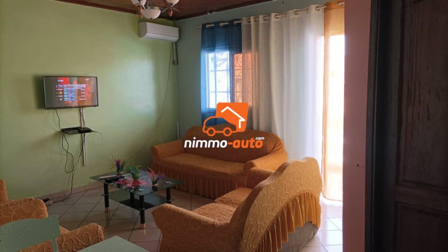 Appartement meublé 03 chbres à louer à Yaoundé Messassi